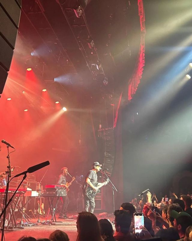 Tras el increíble comienzo de su gira europea con La Madeleine de Bruselas y Batacalan de París abarrotados,  Andrés Calamaro llega este miércoles a España.

Primera parada👉🏽SEVILLA‼️

🗓️ Próximas fechas:

-18 JUNIO SEVILLA. Cartuja Center

-21 JUNIO COPENHAGUE. Amager Bio

-25 JUNIO SANTIAGO DE COMPOSTELA. Palacio de Congresos

-28 JUNIO UCLÉS (CUENCA). Monasterio de Uclés

-2 JULIO  DONOSTIA / SAN SEBASTIÁN. Kursaal

-12 JULIO DUBLÍN. National Concert Hall

👉🏽Info y entradas en🔗 calamaro.com

#Calamaro #Agenda1999 #25AñosHonestidadBrutal