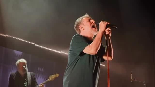Hoy x Ayer no es solo un concierto más. Es una fiesta. 

Es la gira 35 aniversario en la que podrás escuchar las mejores canciones de @ivanferreiro desde Piratas hasta hoy.

Así de fuerte fue la locura de inicio de gira ayer en Bilbao, ¿te lo vas a perder?🔥🔥

Entradas disponibles en www.ivanferreiro.es